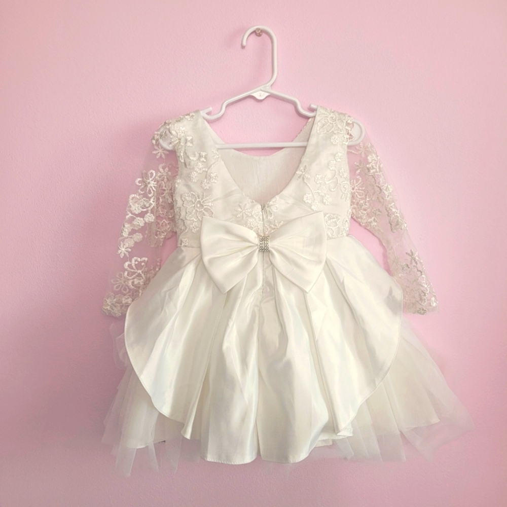 DRESS - Picture 2 of 3